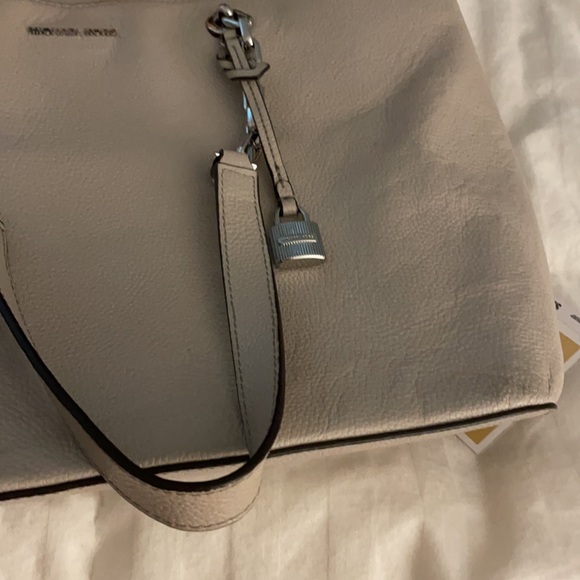 Michael kors beige bag - Picture 6 of 7